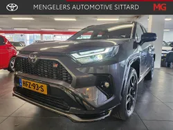 Grijs Gebruikt 2025 Toyota RAV4 Sport SUV | € 58.500 (Iets duurder)