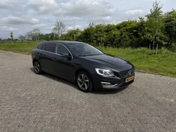 Grijs Gebruikt 2017 Volvo V60 Stationwagen | € 12.900 (Duur)
