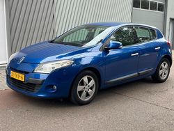 Blauw Gebruikt 2011 Renault Mégane GrandTour Bose Edition Stationwagen | € 3.950 (Goede deal)