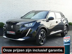 Zwart Gebruikt 2023 Peugeot 2008 Allure SUV | € 23.850 (Goede deal)