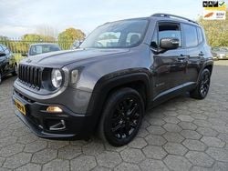 Grijs (metallic) Gebruikt 2016 Jeep Renegade SUV | € 12.850 (Iets duurder)