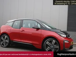 Rood Gebruikt 2019 BMW i3 Executive Hatchback | € 18.940 (Eerlijke prijs)