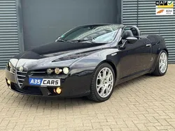 Zwart, metallic lak Gebruikt 2007 Alfa Romeo Spider Cabriolet | € 11.999 (Iets duurder)
