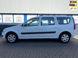 Wit Gebruikt 2011 Dacia Logan MCV Lauréate MPV | € 3.495 (Goede deal)