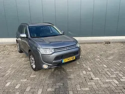 Grijs Gebruikt 2014 Mitsubishi Outlander Instyle SUV | € 7.450 (Super prijs)