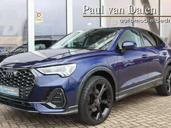 Blauw, metallic lak Gebruikt 2023 Audi Q3 Sportback Sport SUV | € 42.900