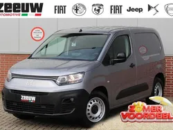 Grijs Gebruikt 2022 Fiat e-Doblò MPV | € 23.450
