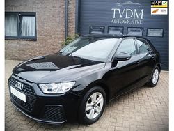Zwart Gebruikt 2022 Audi A1 Sportback Hatchback | € 15.950 (Super prijs)