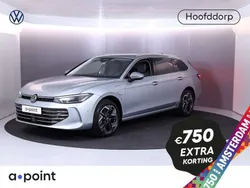 Zilver Nieuw 2024 VW Passat Business Stationwagen | € 59.335 (Duur)