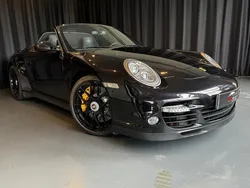 Zwart, metallic lak Gebruikt 2012 Porsche 911 Turbo S Cabriolet Cabriolet | € 106.997