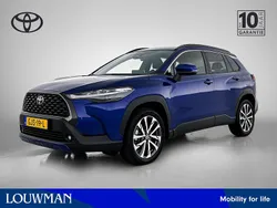 Blauw metallic Gebruikt 2024 Toyota Corolla Cross Style SUV | € 34.950 (Eerlijke prijs)