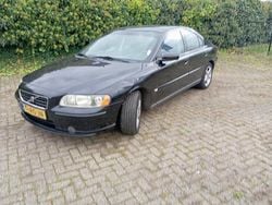 Gebruikt 2005 Volvo S60 Sedan | € 1.200 (Super prijs)