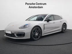 Grijs Gebruikt 2023 Porsche Panamera Platinum Edition Sedan | € 114.950
