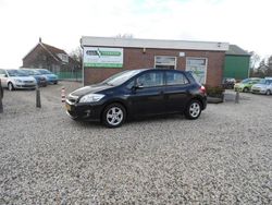 Zwart Gebruikt 2013 Toyota Auris Hybrid Business Edition Hatchback | € 7.450 (Goede deal)