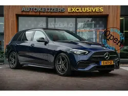 Blauw Gebruikt 2023 Mercedes C300e AMG line Stationwagen | € 46.900 (Eerlijke prijs)