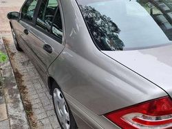 Gebruikt 2005 Mercedes C200 Classic Sedan | € 4.500 (Iets duurder)
