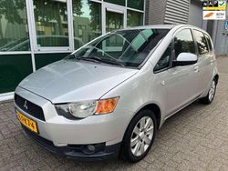 Grijs Gebruikt 2011 Mitsubishi Colt Edition Hatchback | € 3.750 (Goede deal)