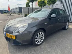 Grijs Gebruikt 2012 Alfa Romeo Giulietta Progression Hatchback | € 4.950 (Duur)