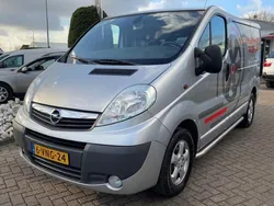 Zilver Gebruikt 2011 Opel Vivaro Van | € 5.950 (Eerlijke prijs)
