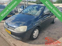 Blauw Gebruikt 2001 Opel Corsa Hatchback | € 2.499 (Eerlijke prijs)
