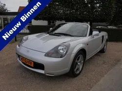 Zilver, metallic lak Gebruikt 2000 Toyota MR2 Cabriolet | € 12.950