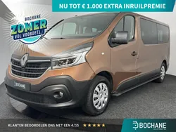 Bruin Gebruikt 2021 Renault Trafic Zen Van | € 37.295