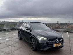 Zwart Gebruikt 2020 Mercedes GLA200 AMG SUV | € 30.500 (Goede deal)