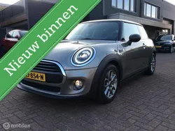 Grijs Gebruikt 2018 Mini ONE Chili Hatchback | € 12.900 (Goede deal)