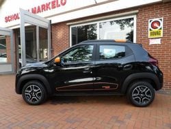 Zwart Nieuw 2024 Dacia Spring Expression Hatchback | € 16.750