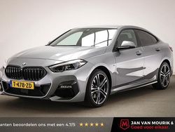 Grijs Gebruikt 2023 BMW 218 M Sport Coupé | € 31.450 (Eerlijke prijs)
