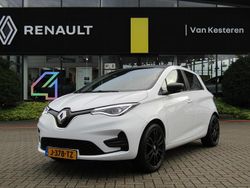 Wit Gebruikt 2020 Renault Zoe Black Edition Hatchback | € 11.445 (Eerlijke prijs)