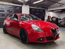 Rood Gebruikt 2010 Alfa Romeo Giulietta MPV | € 11.500 (Duur)