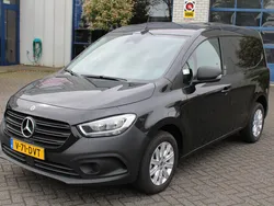 Zwart Gebruikt 2022 Mercedes Citan 110 Van | € 21.950 (Duur)