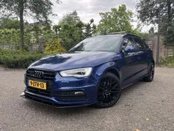 Blauw Gebruikt 2014 Audi A3 Hatchback | € 14.750 (Eerlijke prijs)