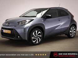 Grijs Nieuw 2025 Toyota Aygo X Pulse SUV | € 21.495