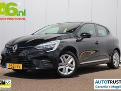 Zwart Gebruikt 2020 Renault Clio V Zen Hatchback | € 10.900 (Eerlijke prijs)