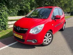 Rood Gebruikt 2009 Opel Agila Enjoy Hatchback | € 3.295 (Eerlijke prijs)
