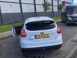 Wit Gebruikt 2011 Ford Focus Titanium Hatchback | € 6.000 (Eerlijke prijs)