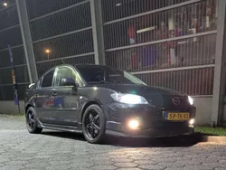 Zwart Gebruikt 2006 Mazda 3 Sedan | € 2.999 (Eerlijke prijs)