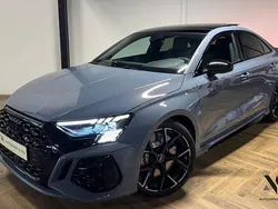 Grijs, metallic lak Gebruikt 2022 Audi RS3 S-Line Hatchback | € 71.940