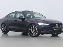 Zwart Nieuw 2025 Volvo S60 Sedan | € 57.900