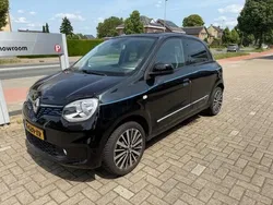 Zwart Gebruikt 2022 Renault Twingo Intens Hatchback | € 12.950 (Eerlijke prijs)