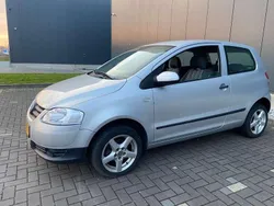 Zilver Gebruikt 2005 VW Fox Hatchback | € 1.400 (Eerlijke prijs)