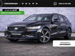 Zwart Gebruikt 2023 Volvo V60 Plus Stationwagen | € 39.694 (Duur)