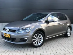 Grijs Gebruikt 2015 VW Golf VII Hatchback | € 12.950 (Eerlijke prijs)