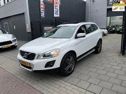 Wit, metallic lak Gebruikt 2010 Volvo XC60 Summum SUV | € 9.999 (Super prijs)