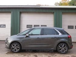 Grijs Gebruikt 2017 Citroën C4 Feel MPV | € 10.450 (Super prijs)