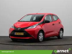 Rood Gebruikt 2017 Toyota Aygo Hatchback | € 7.445 (Goede deal)