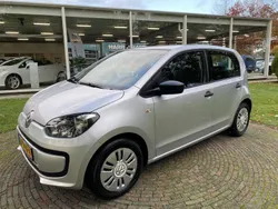 Grijs Gebruikt 2015 VW up! take up! Hatchback | € 6.400 (Eerlijke prijs)