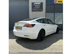Wit Gebruikt 2022 Tesla Model 3 Long Range Sedan | € 32.999 (Eerlijke prijs)